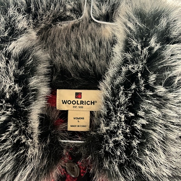 WoolRich Plaid Wool Button Up size Large - Picture 7 of 10